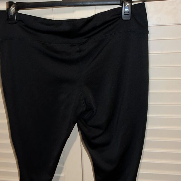 Russell Capri length, athletic leggings, Utah graphic size large - Picture 4 of 4